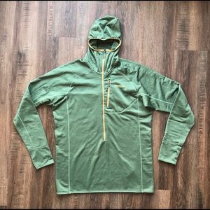 Patagonia Regulator R1 Fleece Hoody Jacket Mens L